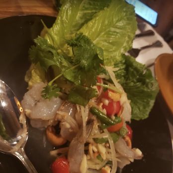 Kinnara Thai - Thai Near Me - Van Nuys, California