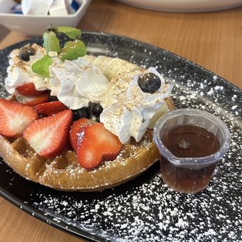Rocky's Cafe - Breakfast & Brunch Near Me - Seaside, California