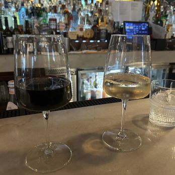 Francesca's On Chestnut - Wine! - Italian Near Me - Chicago, Illinois