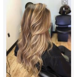 Definition Salon - This is the picture I showed the stylist... hair did not turn out like this!
