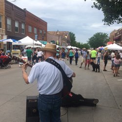 Ames Downtown Farmers' Market - Entertainment