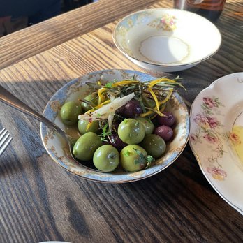 Ca'Lucchenzo - Olives - Pasta Shops Near Me - Wauwatosa, Wisconsin