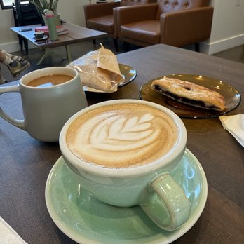 Hooligan’s Coffeehouse - Honey Cinnamon Latte - Coffee & Tea Near Me - Mesa, Arizona