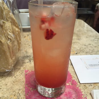 Cream Pot - Strawberry lemonade. - Breakfast & Brunch Near Me - Honolulu, Hawaii Cream Pot - Strawberry lemonade. - Breakfast & Brunch Near Me - Honolulu, Hawaii
