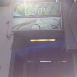 Tennis Badminton Mériadeck - Entrée extérieur