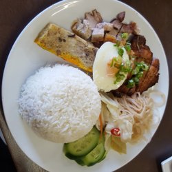 Ba Ria Restaurant - Combination broken rice