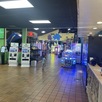 Putt Putt Golf & Games - Go Karts Near Me - Memphis, Tennessee Putt Putt Golf & Games - Go Karts Near Me - Memphis, Tennessee