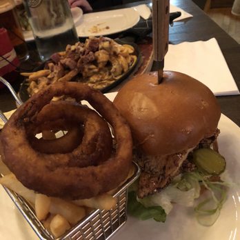 James Joyce - Crispy Buttermilk Chicken Sandwich - Irish Pub Near Me - Patchogue, New York