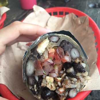 Burrito Amor - Fantastic flavor - Bars Near Me - Tulum, ROO