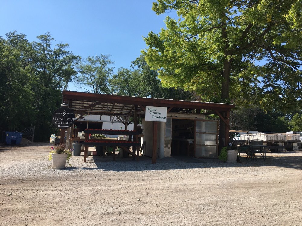Wiese Nursery - beekeeping in Cottleville, MO