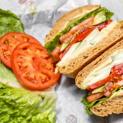 Rising Roll Gourmet Café - Hummus Veggie Sandwich