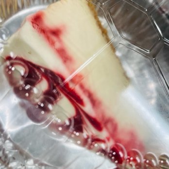 Niki's Italian Restaurant - Strawberry cheesecake - Pizza Near Me - Plano, Texas Niki's Italian Restaurant - Strawberry cheesecake - Pizza Near Me - Plano, Texas