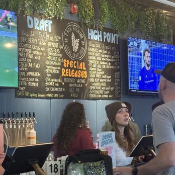 2 Row Brewing - Breweries Near Me - Midvale, Utah
