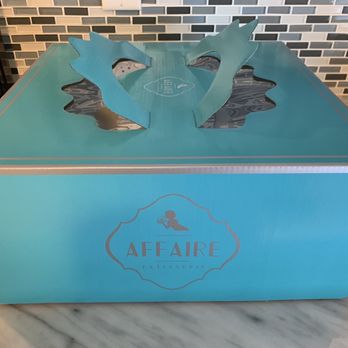 Eclair Affaire - Packaging - Desserts Near Me - Davie, Florida