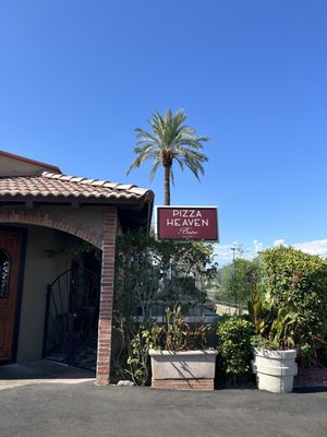 Pizza Heaven Bistro by null
