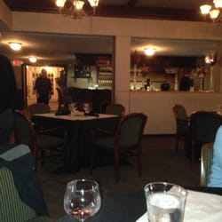 Madison Country Club - Bar area at Madison Golf and Country Club. Had fun along with a great meal!