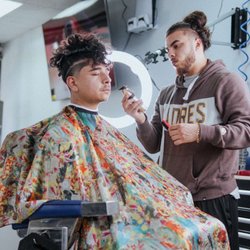 Authentic Masters Barbershop - Mid taper !