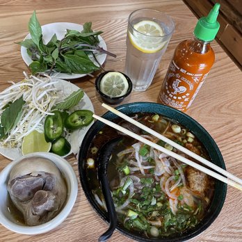 Saigon 512 - Bun Bo Hue - Vietnamese Near Me - Round Rock, Texas Saigon 512 - Bun Bo Hue - Vietnamese Near Me - Round Rock, Texas