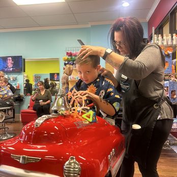 Pigtails & Crewcuts - Kids Hair Salons Near Me - Winter Springs, Florida Pigtails & Crewcuts - Kids Hair Salons Near Me - Winter Springs, Florida