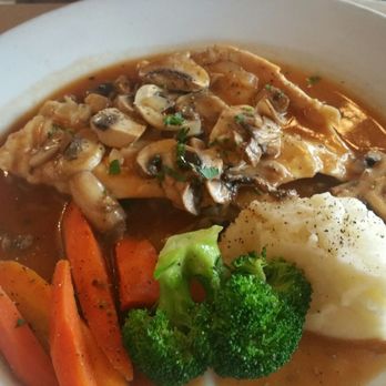 Vittorio's - Pollo marsala - Italian Near Me - San Diego, California Vittorio's - Pollo marsala - Italian Near Me - San Diego, California