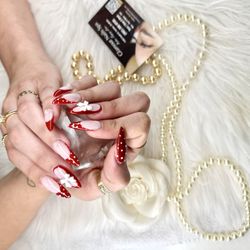 Glamour Nails