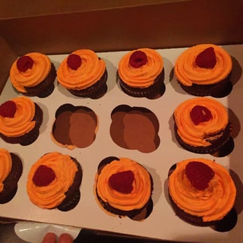 Pasteleria Gama - The cupcakes minus two (already claimed)! - Bakeries Near Me - Minneapolis, Minnesota Pasteleria Gama - The cupcakes minus two (already claimed)! - Bakeries Near Me - Minneapolis, Minnesota