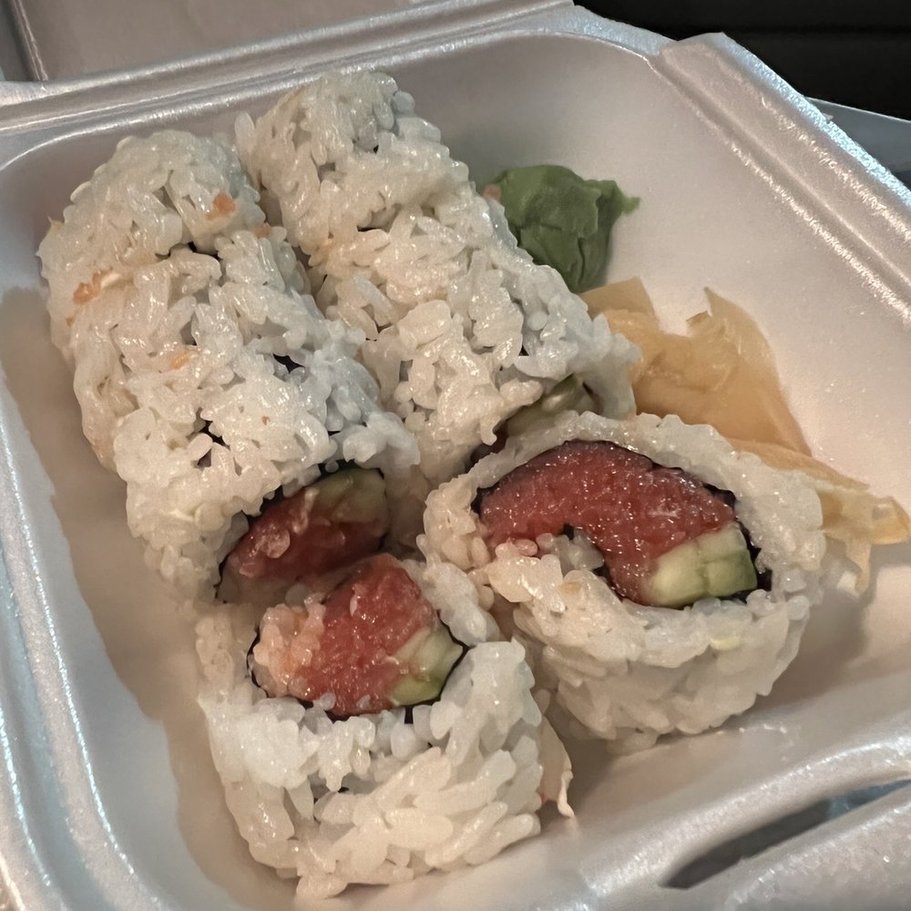 Kiku Sushi - Spicy Tuna Roll. - Japanese Near Me - Monrovia, California
