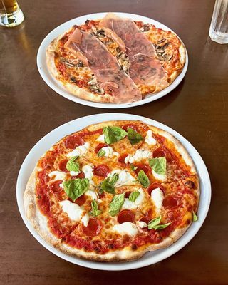Pizzeria Omaggio by null