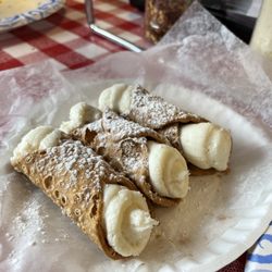 Arthur Avenue Wood Fired Pizza And Catering - Cannoli