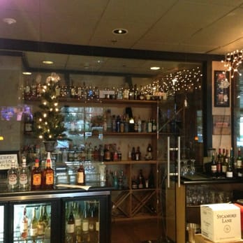 Nikki's Restaurant & Lounge - Diners Near Me - Covington, Washington