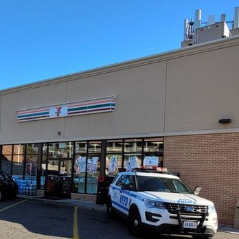 7-Eleven - a police car parked in front of the store - Convenience Stores Near Me - Middle Village, New York 7-Eleven - a police car parked in front of the store - Convenience Stores Near Me - Middle Village, New York