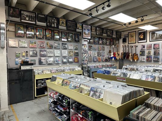 Record Town by null