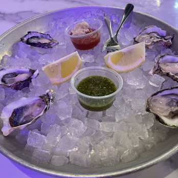 The Dive Oyster Bar - Half dozen oysters - Southern Near Me - Irvine, California The Dive Oyster Bar - Half dozen oysters - Southern Near Me - Irvine, California