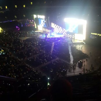 Caesars Superdome - Stadiums & Arenas Near Me - New Orleans, Louisiana Caesars Superdome - Stadiums & Arenas Near Me - New Orleans, Louisiana