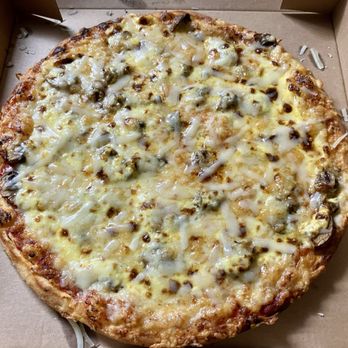 Valentino - Fast Food Near Me - Delingsdorf, SH