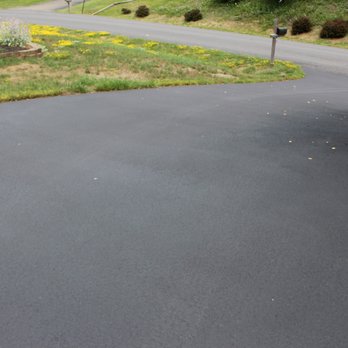 Captain's Sealcoating - Perfection in Beauty, Outstanding Sealing - Masonry/Concrete Near Me Captain's Sealcoating - Perfection in Beauty, Outstanding Sealing - Masonry/Concrete Near Me