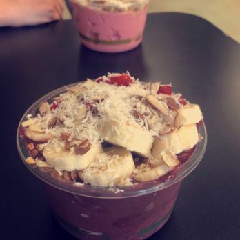 Awake Juice bar - açaí bowl front, strawberry bowl back - Juice Bars & Smoothies Near Me - Apple Valley, California