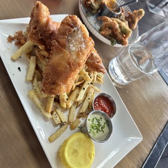 Marina Seafood Dockside Patio - Fish and chips, fried shishito peppers - Seafood Near Me - Berkeley, California
