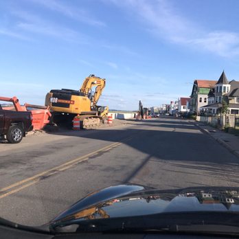Winthrop Beach Reservation - Equipment on side of road until Monday sidewalk restoration - Beaches Near Me - Winthrop, Massachusetts