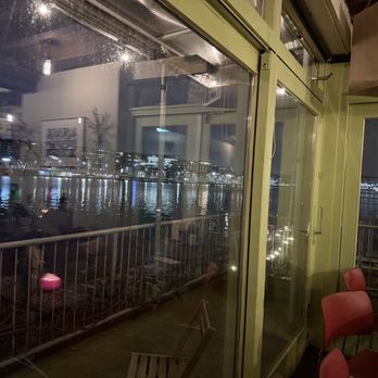 Café Warung Pas - Restaurants Near Me - Amsterdam, New Hampshire