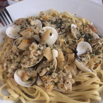 Buon Gusto - Linguine with clams - Italian Near Me - Huntington Beach, California