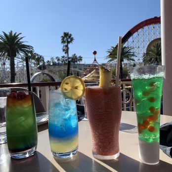Lamplight Lounge - Drinks - New American Near Me - Anaheim, California