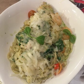 Vapiano - Scampi E Spinaci - Italian Near Me - Paris, 75 Vapiano - Scampi E Spinaci - Italian Near Me - Paris, 75