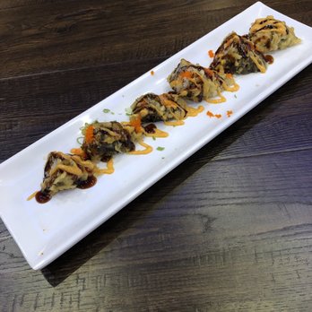 Sushi Bomb - Volcano Roll - Japanese Near Me - Pittsburgh, Pennsylvania