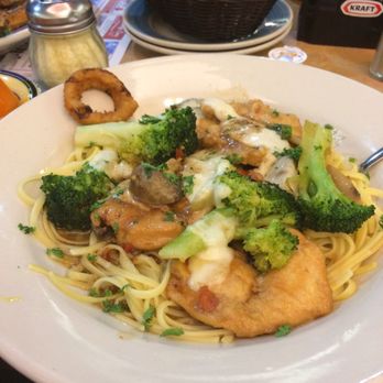 Blue Colony Diner - Diners Near Me - Newtown, Connecticut