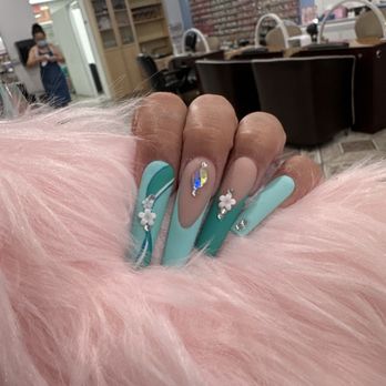 Xtreme Nail & Lash - Acrylic nails - Nail Salons Near Me - Las Vegas, Nevada