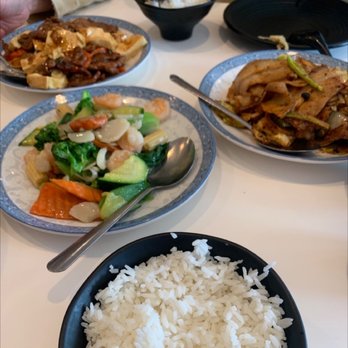 Little Chengdu - 3 dishes of choice with rice and soup for $32.99 during lunch Monday to Friday - Szechuan Near Me - Millbrae, California Little Chengdu - 3 dishes of choice with rice and soup for $32.99 during lunch Monday to Friday - Szechuan Near Me - Millbrae, California