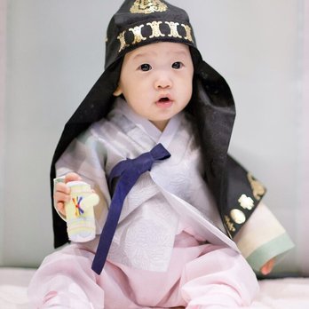 Meehee Hanbok - Women's Clothing Near Me - Los Angeles, California Meehee Hanbok - Women's Clothing Near Me - Los Angeles, California