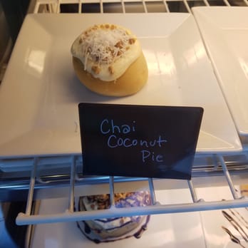 Cinnaholic - Chai coconut pie - Desserts Near Me - Atlanta, Georgia Cinnaholic - Chai coconut pie - Desserts Near Me - Atlanta, Georgia