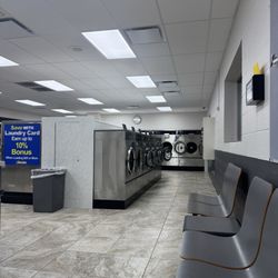 Maytag Coin Laundry - Sitting in the waiting area